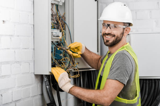 Best Licensed Electrician  in Fredonia, KS